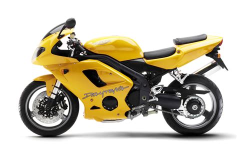 triumph daytona 955i specs.